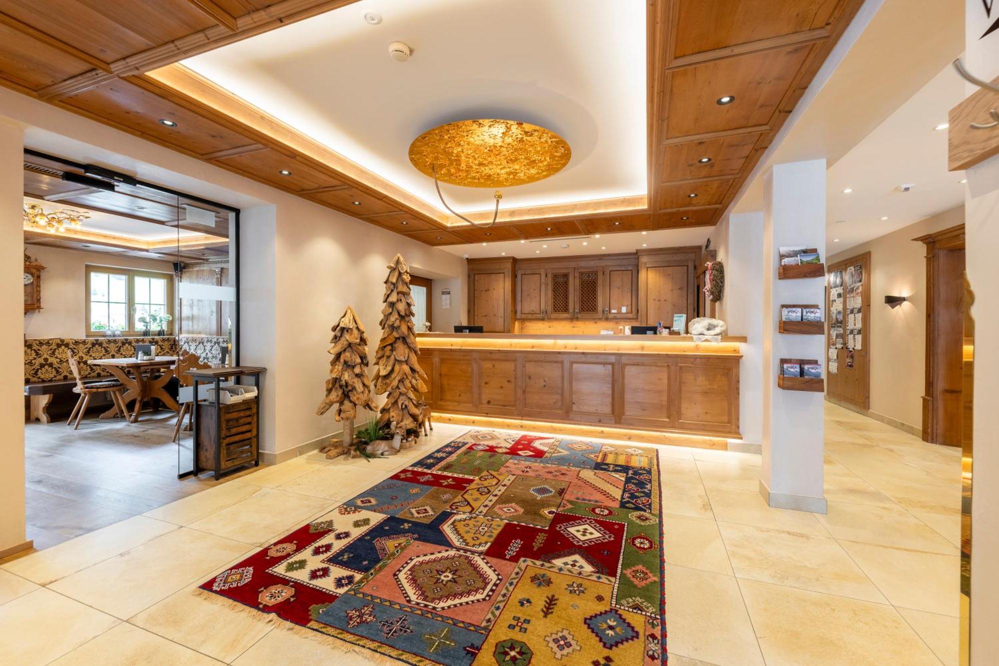 Hotel Jaegerhof Ішгль Екстер'єр фото