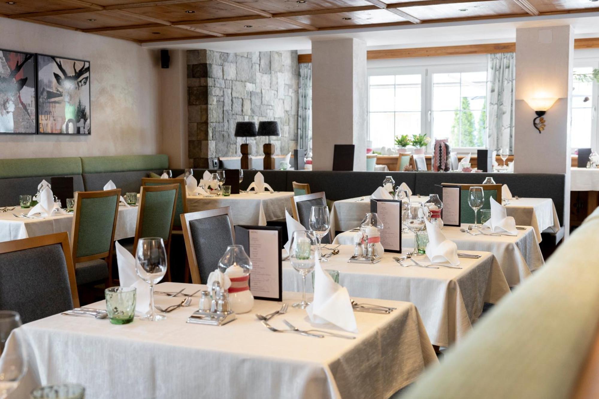 Hotel Jaegerhof Ішгль Екстер'єр фото