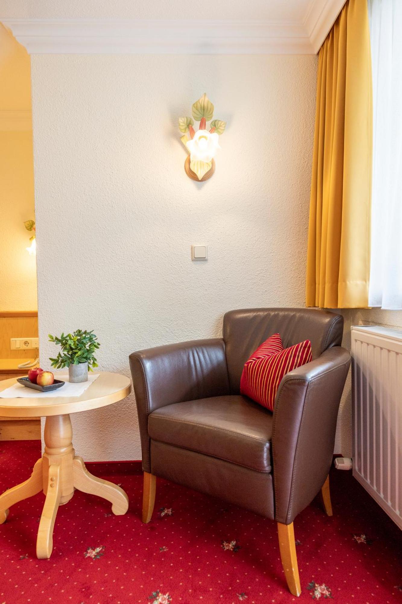 Hotel Jaegerhof Ішгль Екстер'єр фото